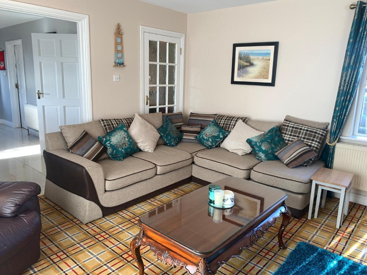 Holiday home Seascape On The Edge Of Town: 4 Beds Ensuite. Belmullet
