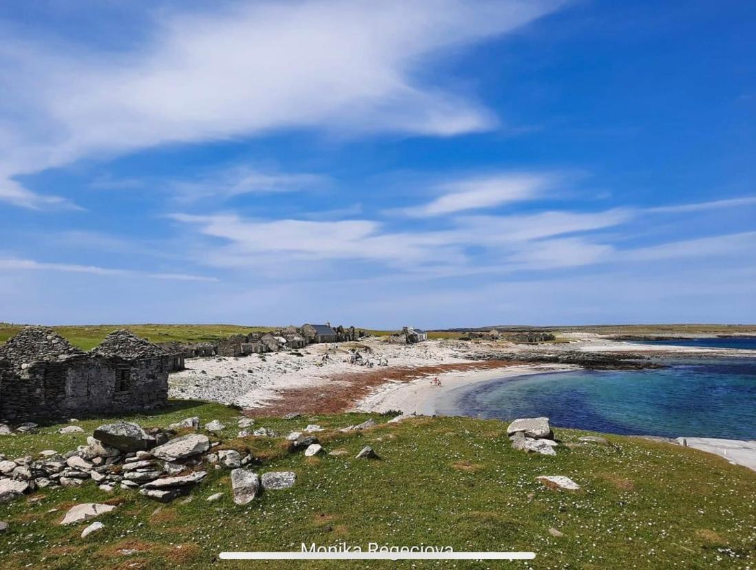 Holiday home Seascape On The Edge Of Town: 4 Beds Ensuite. Belmullet